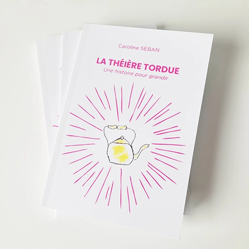 Le livre jeunesse La Théière Tordue